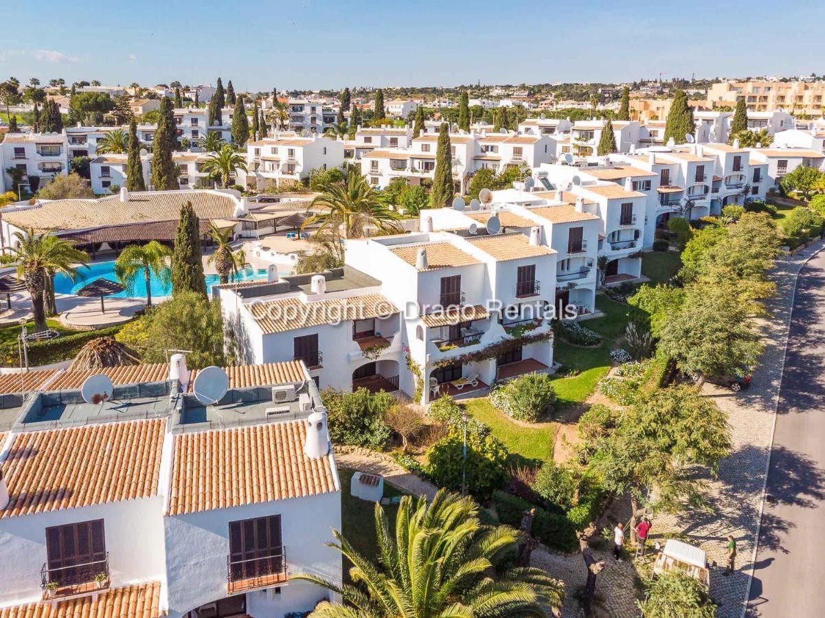 Apt. 33, Premium Location, Beach&Swimming Pool Albufeira Exterior foto