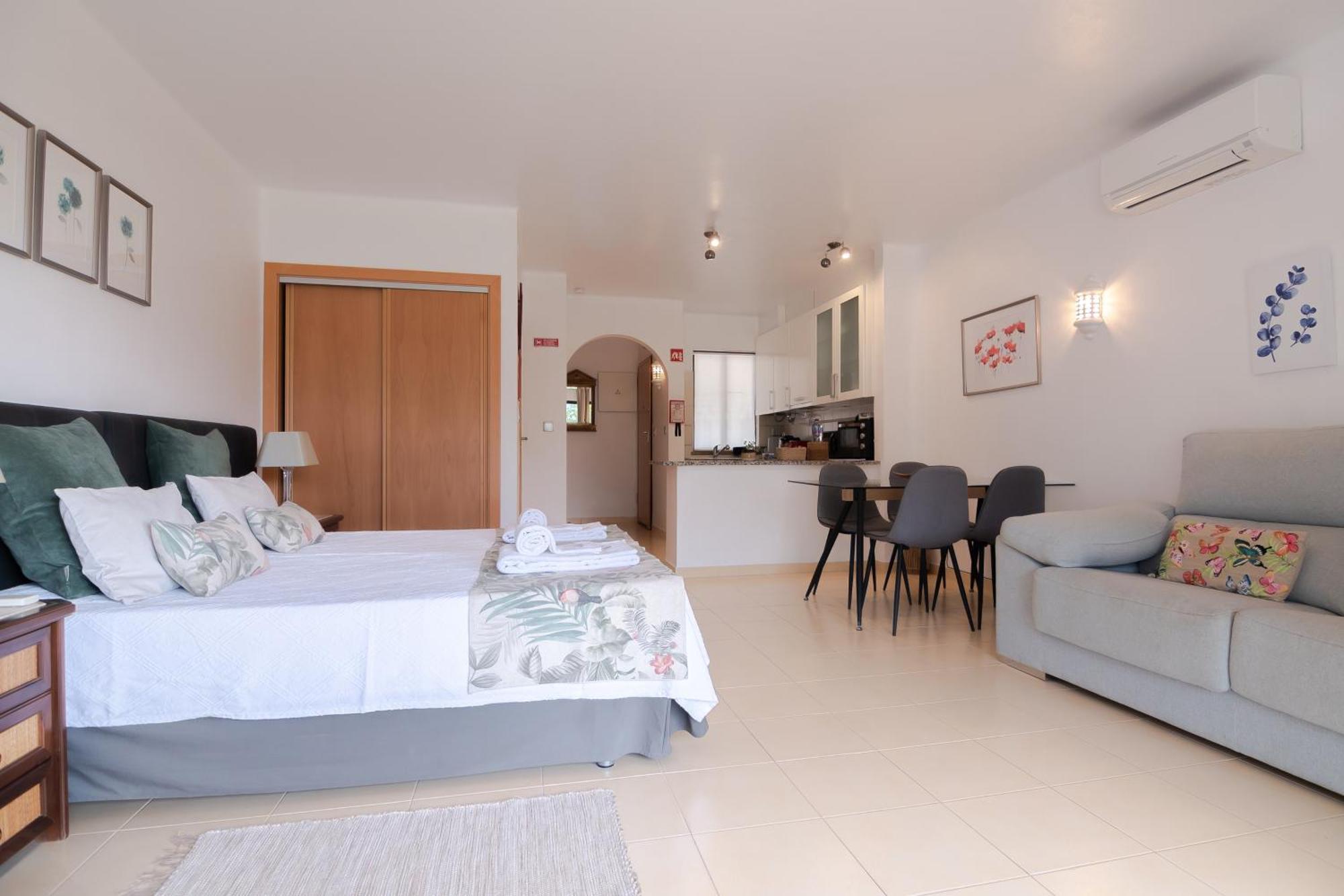 Apt. 33, Premium Location, Beach&Swimming Pool Albufeira Exterior foto